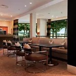 Hilton Otel
