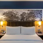 Hilton Otel 5*