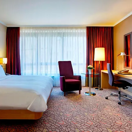 Hilton Hotel 5*
