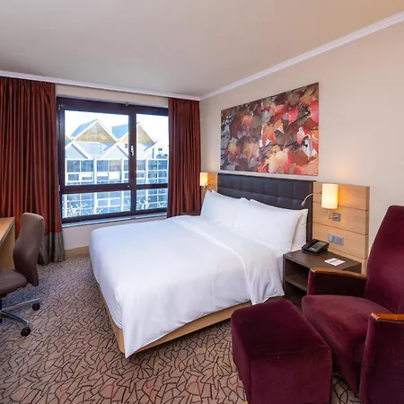 Hilton Hotel 5*