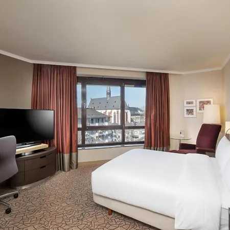 Hilton Hotel 5*