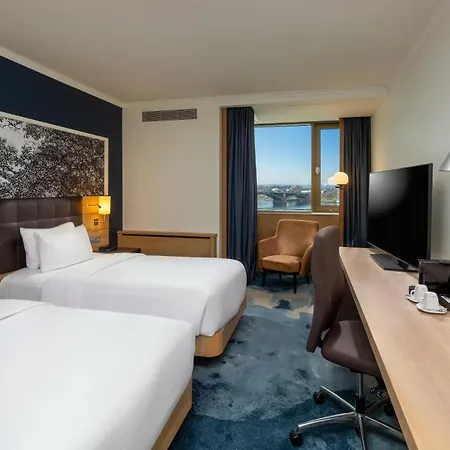 Hilton Hotel 5*