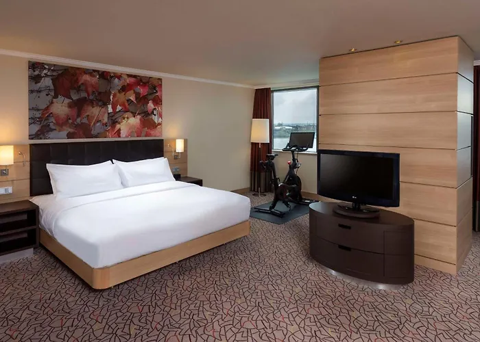 Hilton Отель 5*